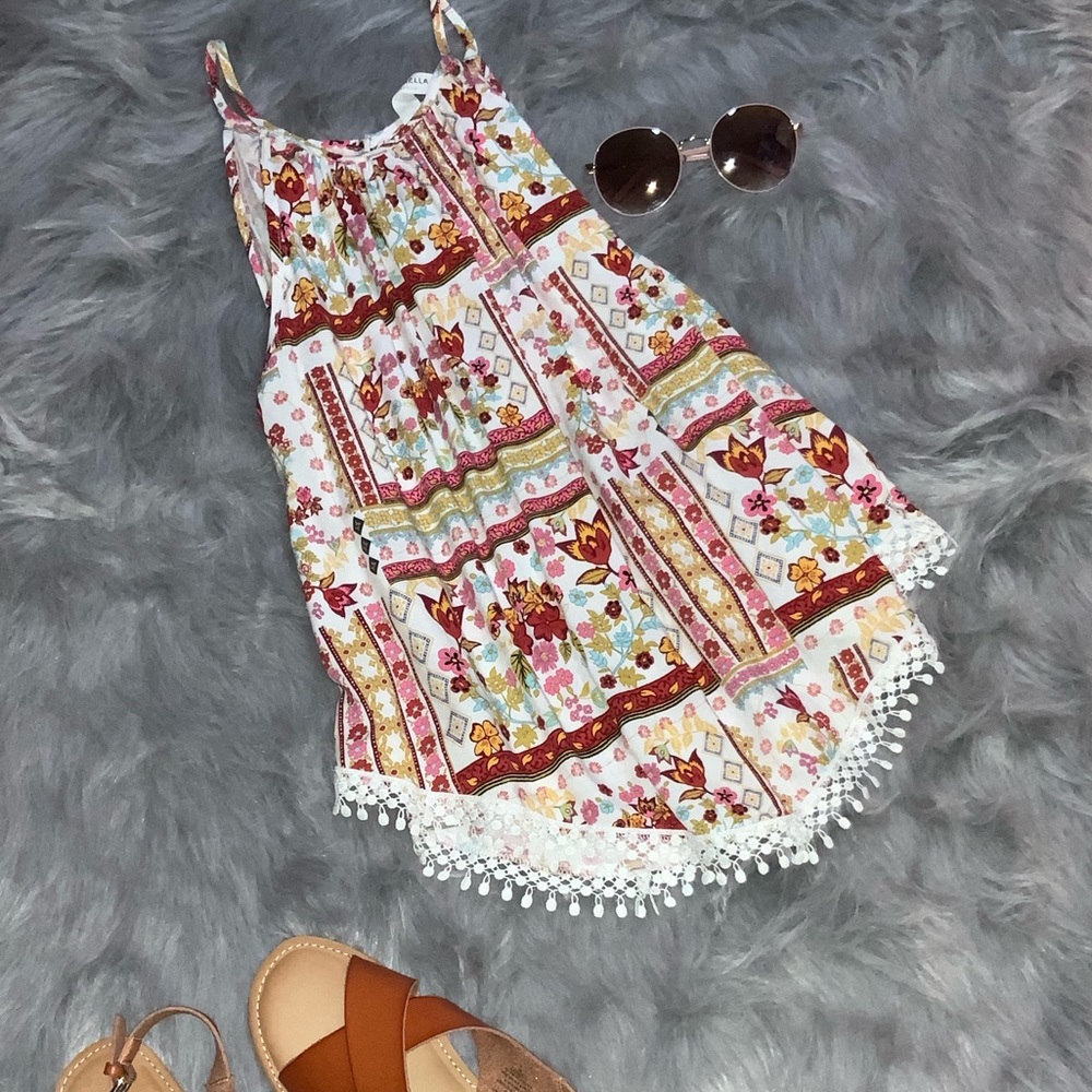 Cute floral shirt ONLY